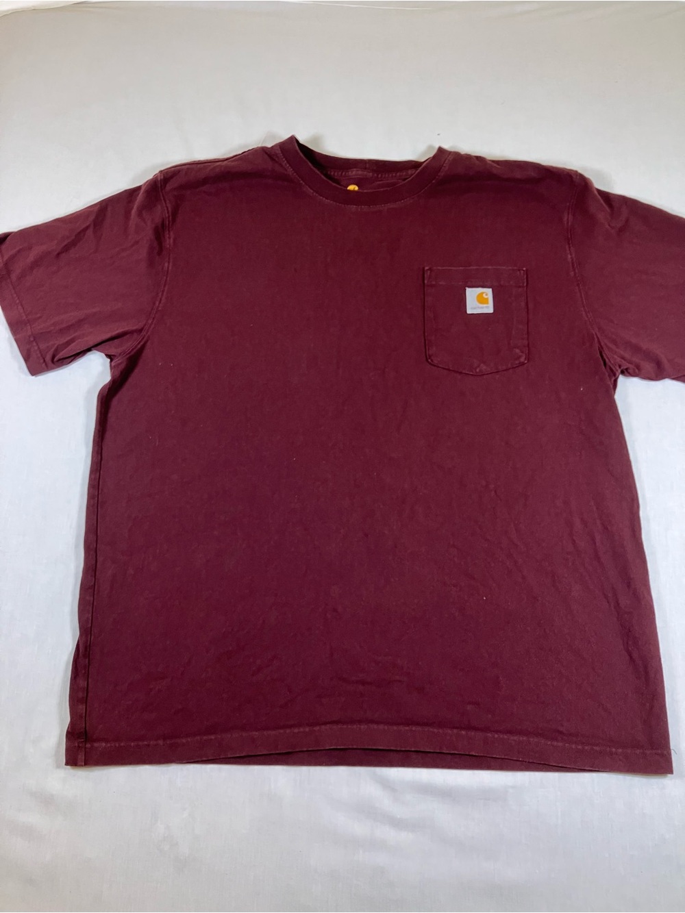 Carhartt Short-Sleeve Pocket T-Shirt in Burgundy